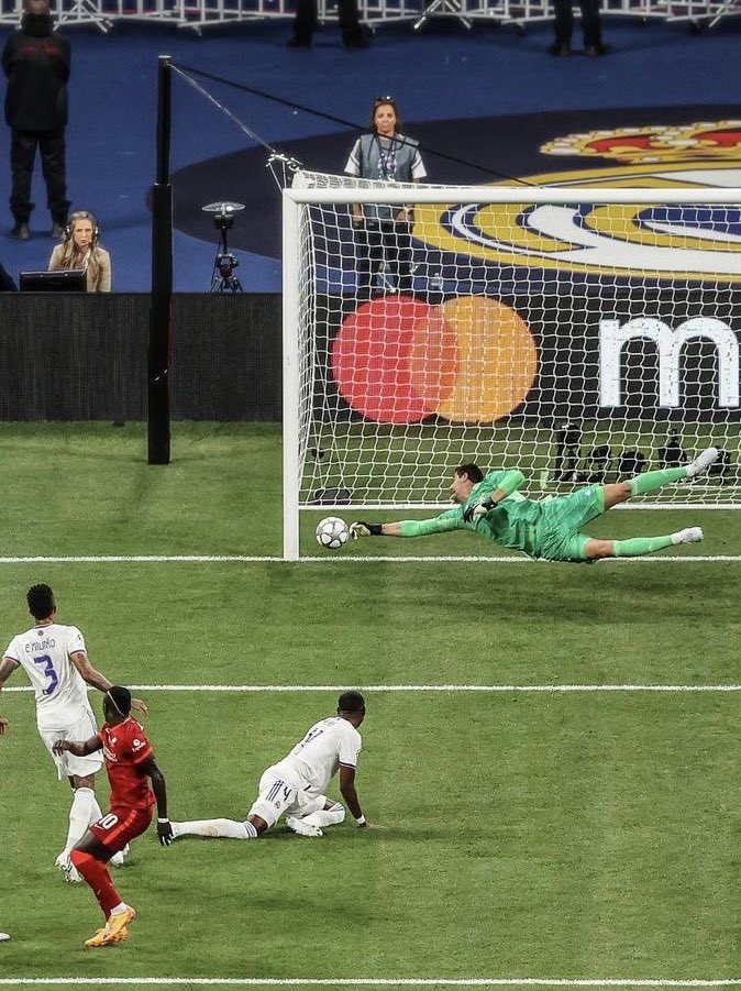 米兰体育-欧冠清晨走向成谜；皇家马德里内部沟通；底气十足；身体对抗强度拉满