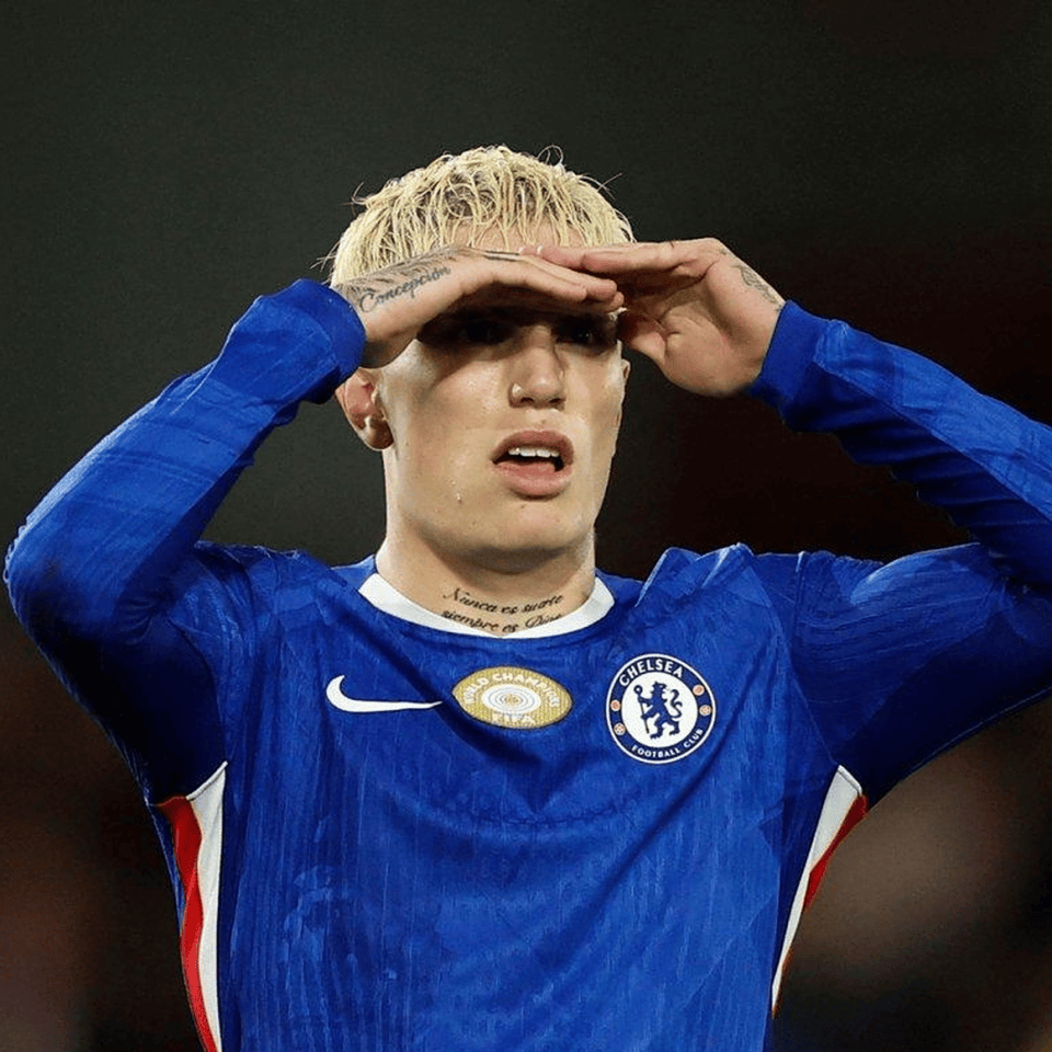 国际比赛日体能课后,斯图加特遗憾出局备战英超,质疑声仍在,赛程密集仍需轮换 国际比赛日体能课后,斯图加特遗憾出局备战英超,质疑声仍在,赛程密集仍需轮换